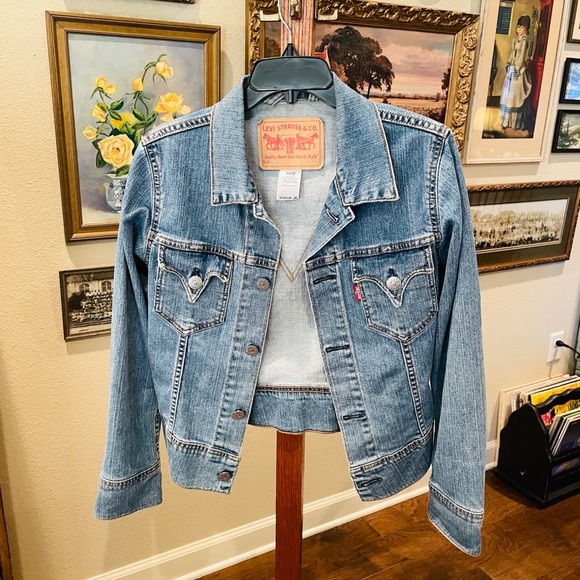 Levi’s vintage 2004 classic button denim jean jacket pockets SZ M juniors blue - Picture 3 of 11